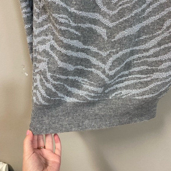 Madeline Thompson Silver Tiger Juno Stripped Sweater Wool Cashmere Blend - Picture 6 of 6